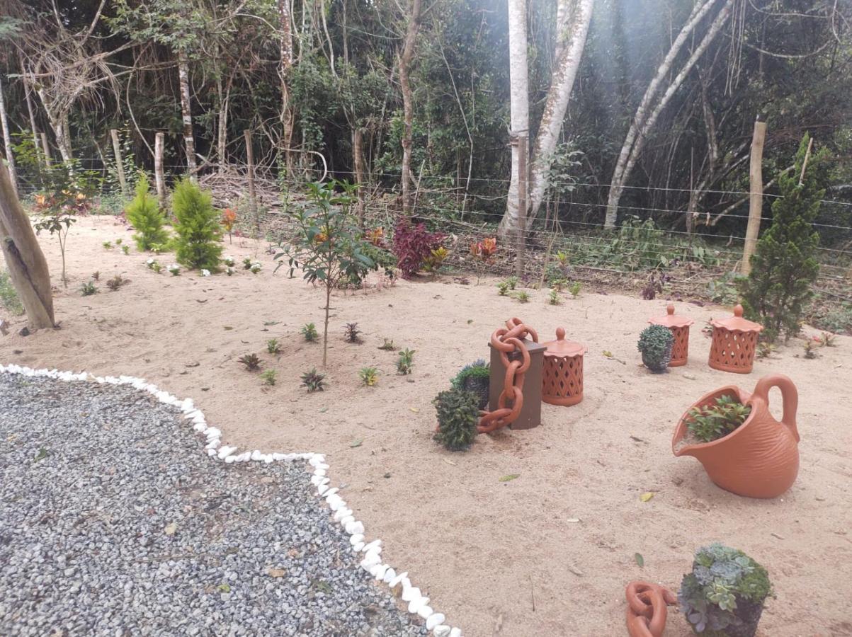 Casa De Campo Banheira, Lareira E Cachoeira 佩德拉阿祖尔 外观 照片