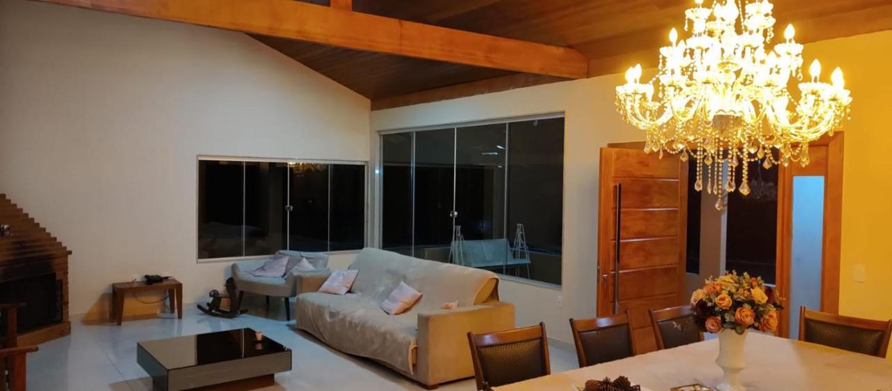 Casa De Campo Banheira, Lareira E Cachoeira 佩德拉阿祖尔 外观 照片